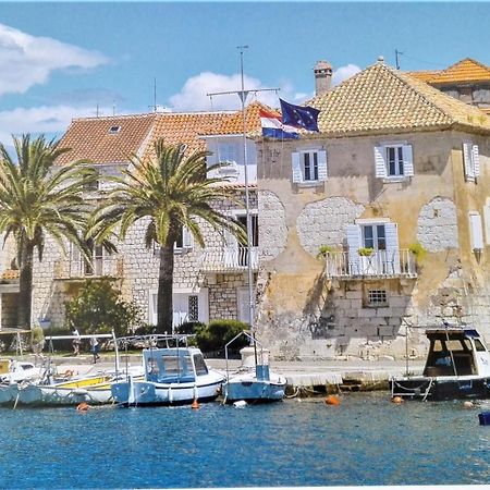 Apartments Marko Sutivan Insel Brac المظهر الخارجي الصورة