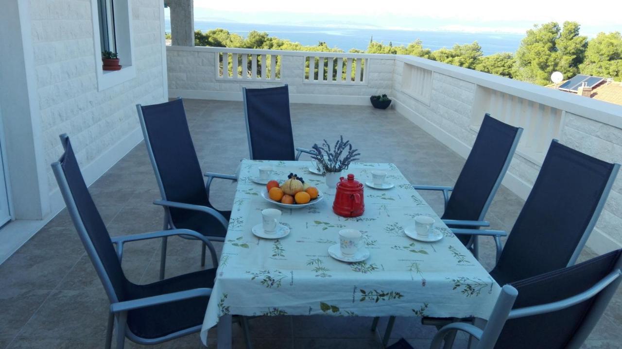 Apartments Marko Sutivan Insel Brac المظهر الخارجي الصورة